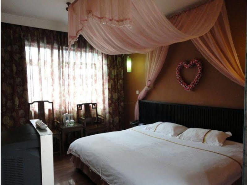 Starway Flower Hotel Chengdu Zewnętrze zdjęcie